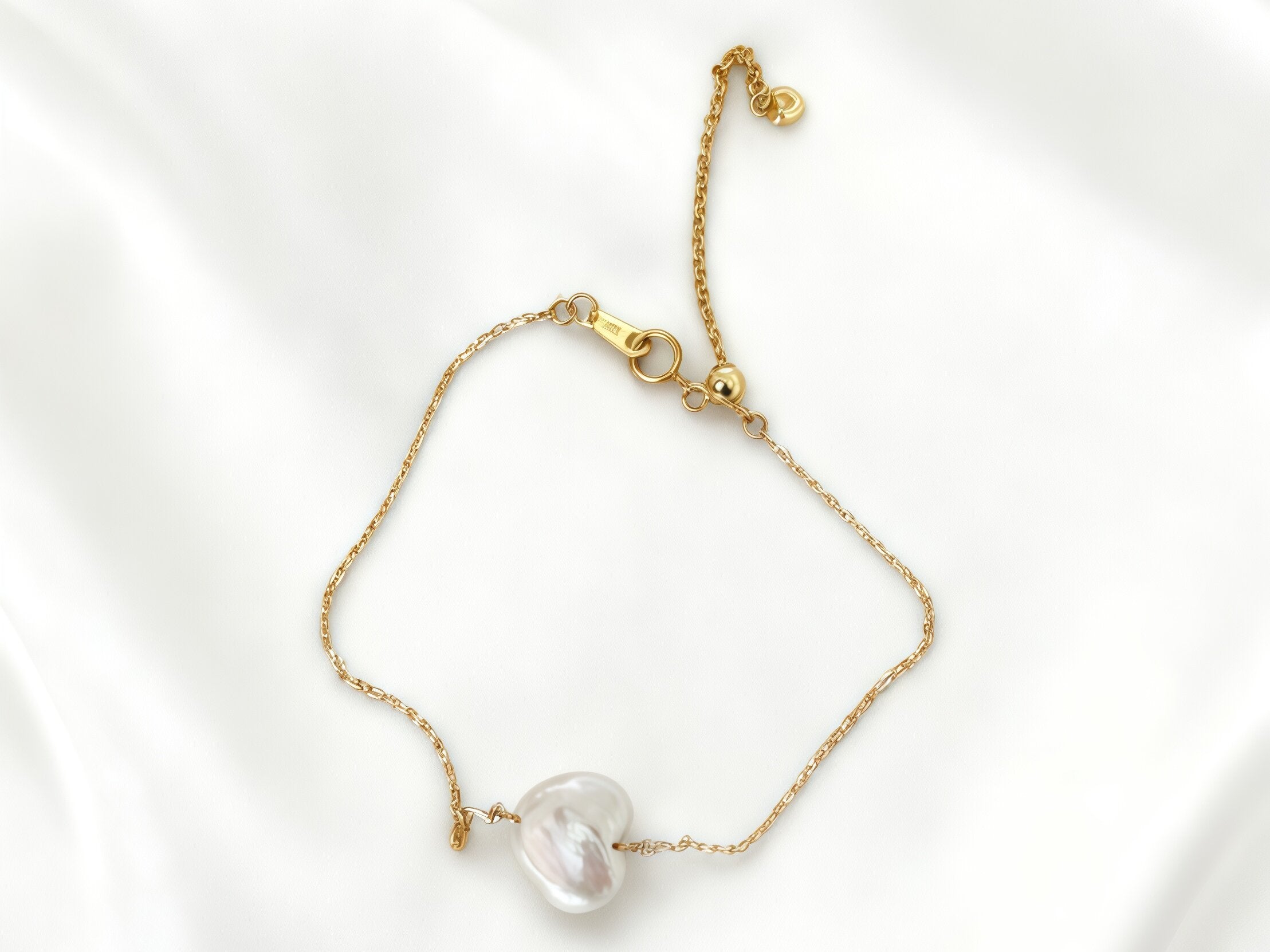 925 Silver  With Gold 14K Freshwater Baroque Pearl heart-Shaped Bracelet