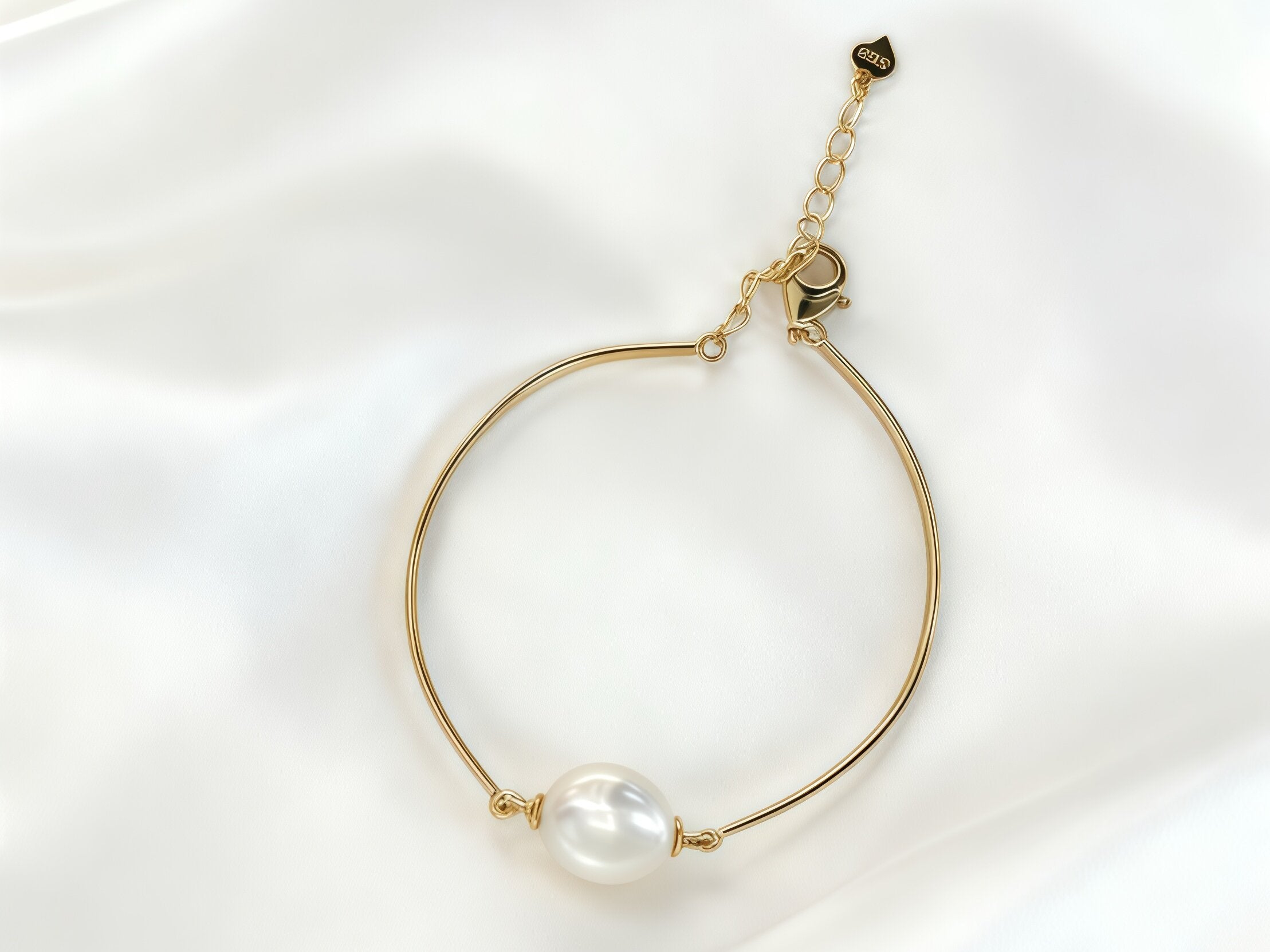 925 Silver With Gold 18K Freshwater Baroque Pearl Sun Moon And Stars Bracelet